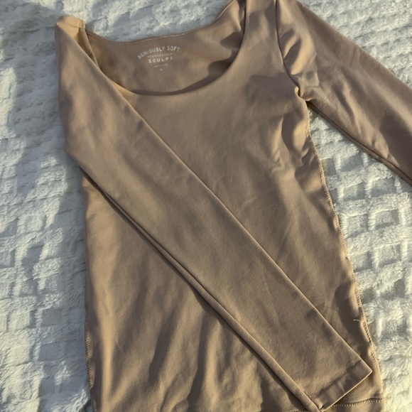 Aeropostale Scoop Neck Long Sleeve Top - Tan - Picture 2 of 2